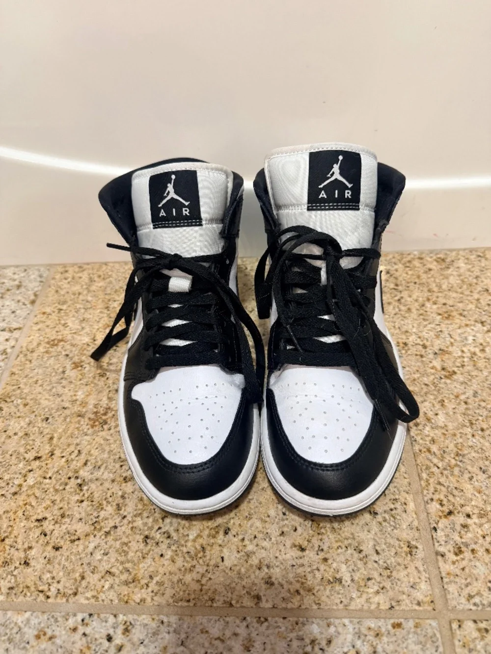 Nike Air 1 Jordans - Pandas